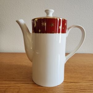 Sakura Red and White Teapot with Gold Accents Christmas Holiday